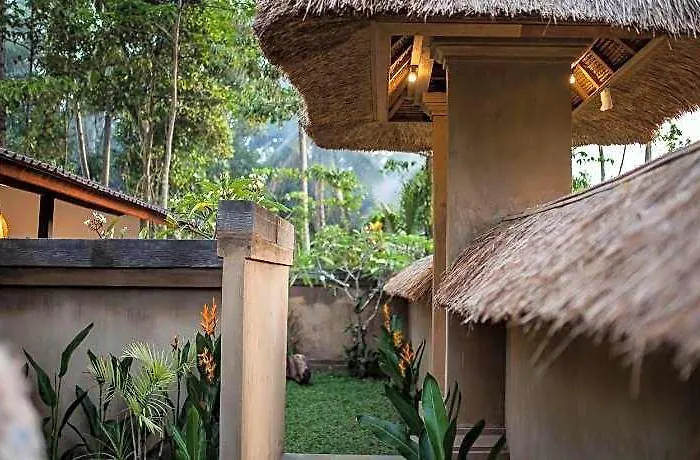 ホテル Abimana Ubud